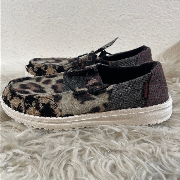 HEY DUDE Wendy Patchwork Java Animal Print Lightweight Slip On Comfy Size 5 NEW - Picture 4 of 15